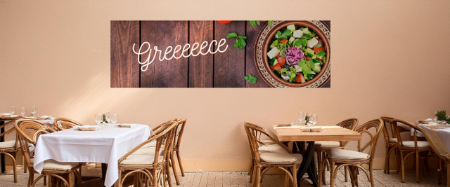 Sistema di adesivi da muro PVC con branding ristorante e immagini food. Stampa digitale durevole per insegne, menu e display.